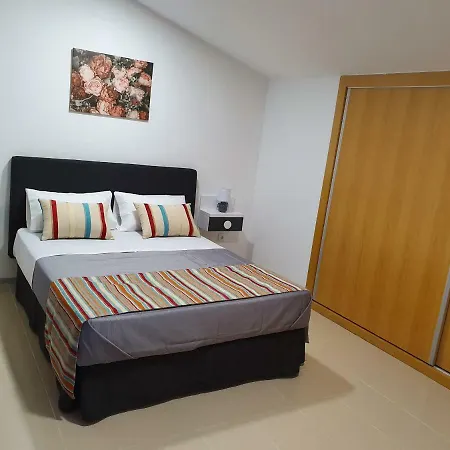 아파트호텔 Camino De Rabe 2*